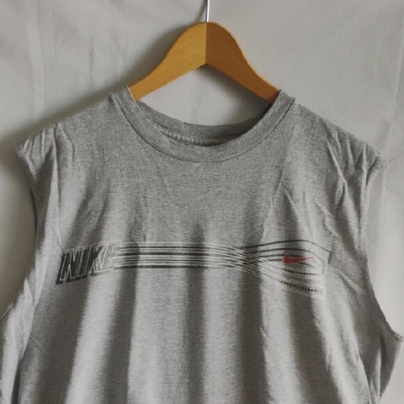 Nike Gray Sleeveless Tank Tee Top Cotton Shirt Active Wear Sports Gym Athleisure - Picture 4 of 6